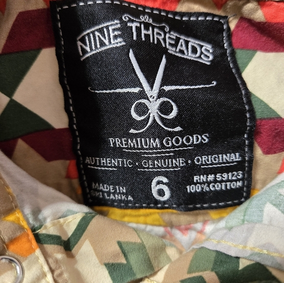 Nine Threads Kids Western Aztec Button Up Short Sleeve Pearl Snap Shirt - Picture 5 of 6